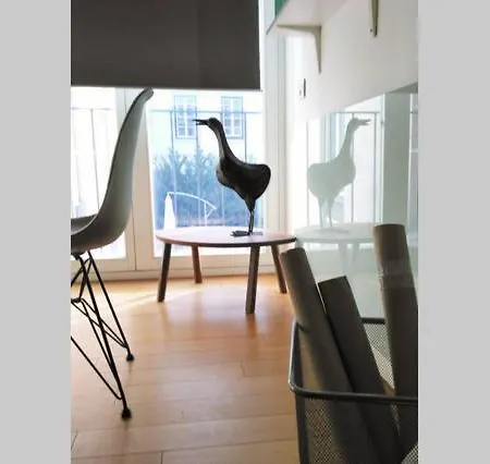 St. Luiz Chiado Apart דירה *